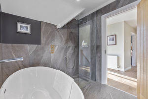 Photo 34- click for photo gallery